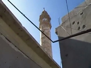 فري برس   الرستن تدمير مسجد الكبير بالقذائف الصاروخية5 2 2012