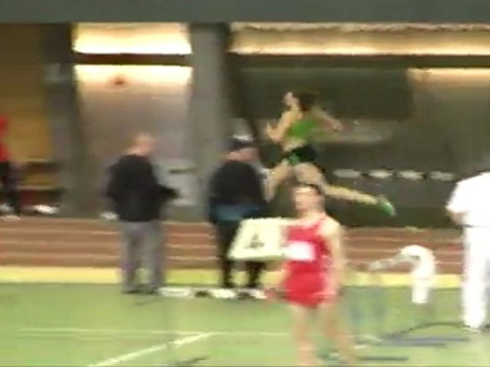 Lea sprunger - 200m - LA Bern 2012