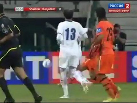 Orta şut karışımı nefis gol!