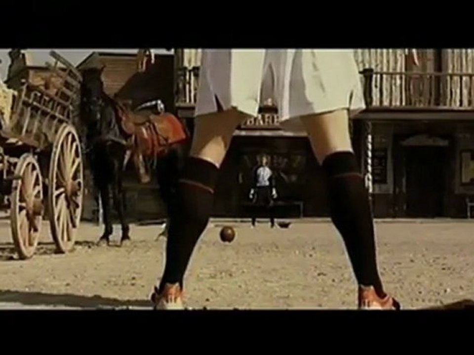 Beckham et Casillas en cowboy dans une pub Pepsi