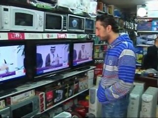 Proche-Orient : M. Abbas conduira le gouvernement...