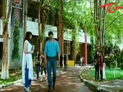 Raviteja Spicy Setairs On Beautiful Aunty - Telugu Comedy