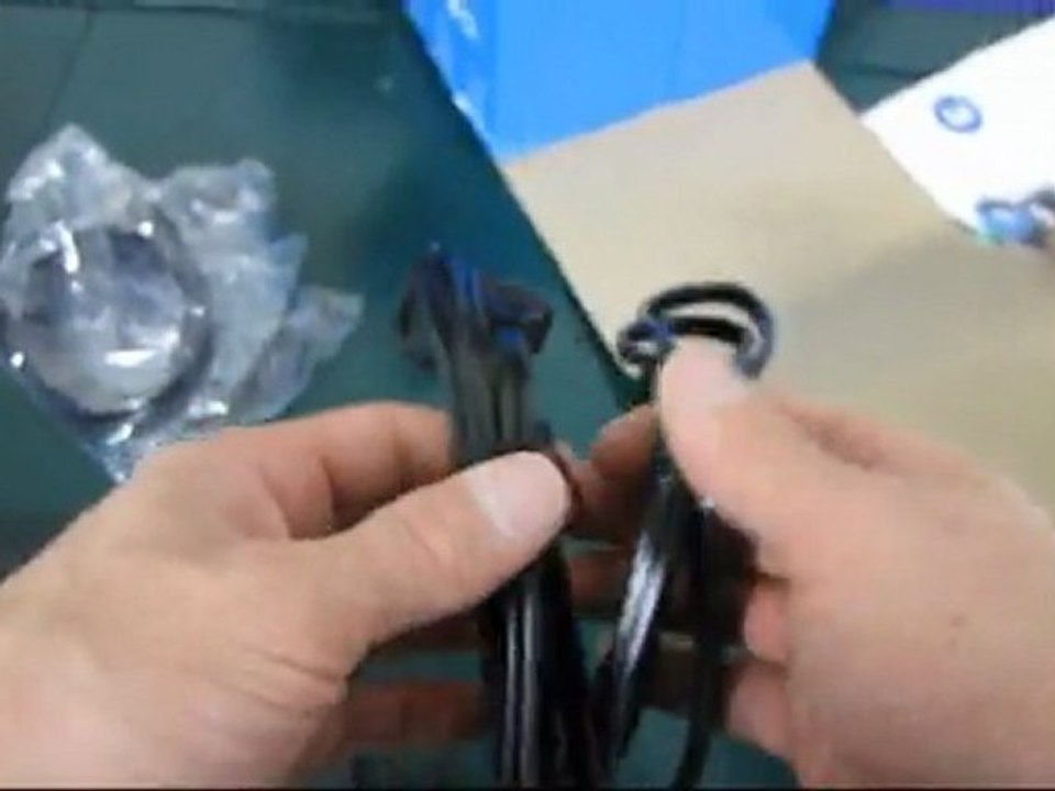 Western Digital Livewire Powerline Networking Kit Unboxing & First Look Linus Tech Tips