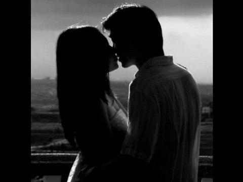 Çok sevdim arkadaş çok sevdim onu (Y.JAUARY)