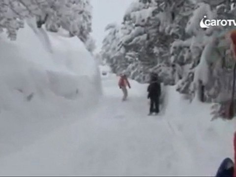 Icaro Tv. Neve e nevoni nel riminese (live)