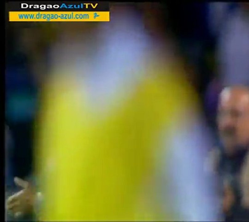 FC Porto vs V. Guimarães - Supertaça 2010-2011 - Golos + Entrega do Troféu e festa