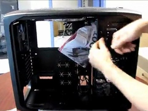 Corsair Graphite Series 600T Gaming Computer Case Unboxing & First Look Linus Tech Tips