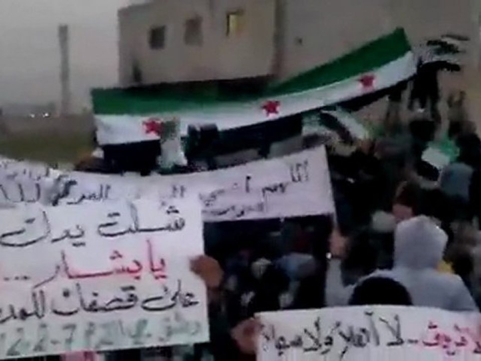 فري برس   دمشق مظاهرة حي القدم بدمشق اثنين سننتصر بإذن الله  6 2 2012