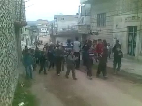 فري برس ادلب دركوش مظاهرة مسائية 6 2 2012 جـ1