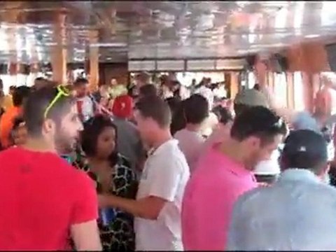 FriendsNTheCity.com and Smash-Events Booze Cruise - 8.6.11