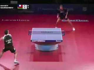 קורניליו - שולחנות הטניס הטובים בעולם