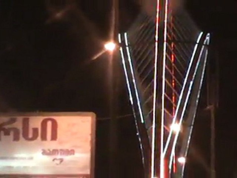 M2U03782