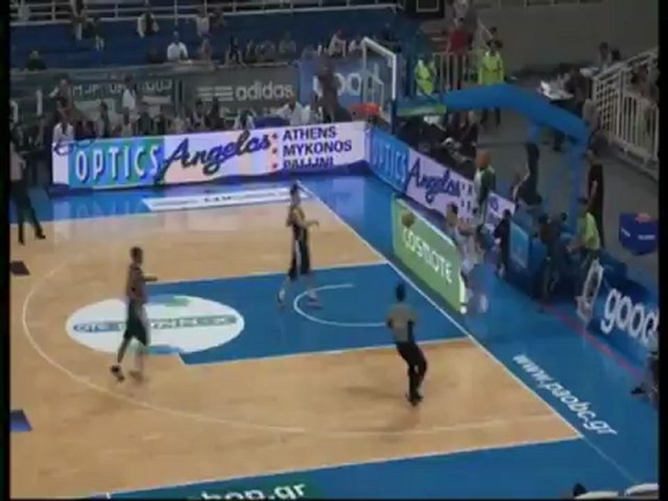 Το κάρφωμα του Καλάθη