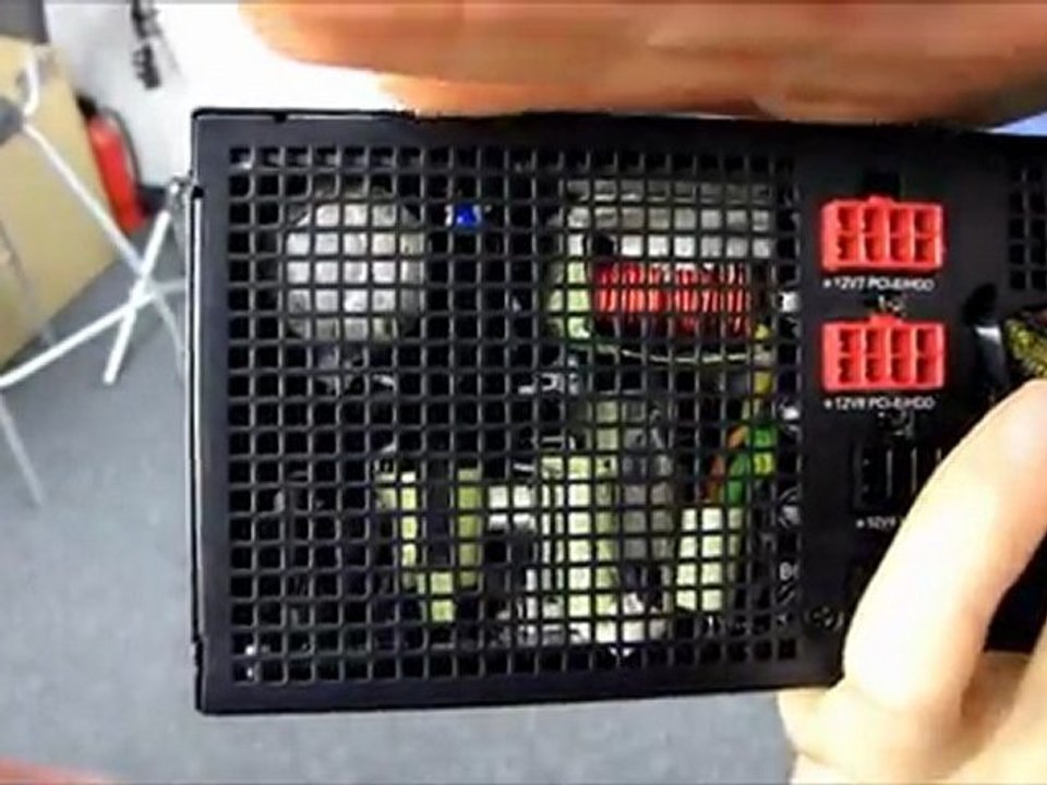 High Current Pro 1200W Modular Power Supply Unboxing & First Look Linus Tech Tips