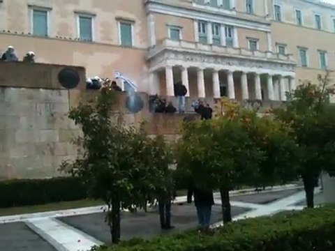 Ένταση στη Βουλή