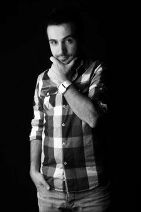 Serkan Kızılbayır (Gülden'e yardım çiçeğim)
