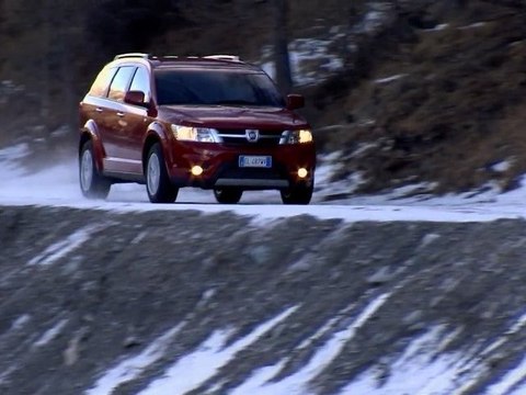 Autosital - Première vidéo dynamique du Fiat Freemont 4x4