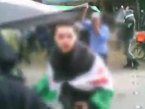 فري برس دمشق كفرسوسة مظاهرة غاضبة تخرج عقب تشييع الشهيد وائل حبمبم تم فيها إغلاق الشارع الرئيسي في وضح النهار 6 2 2012