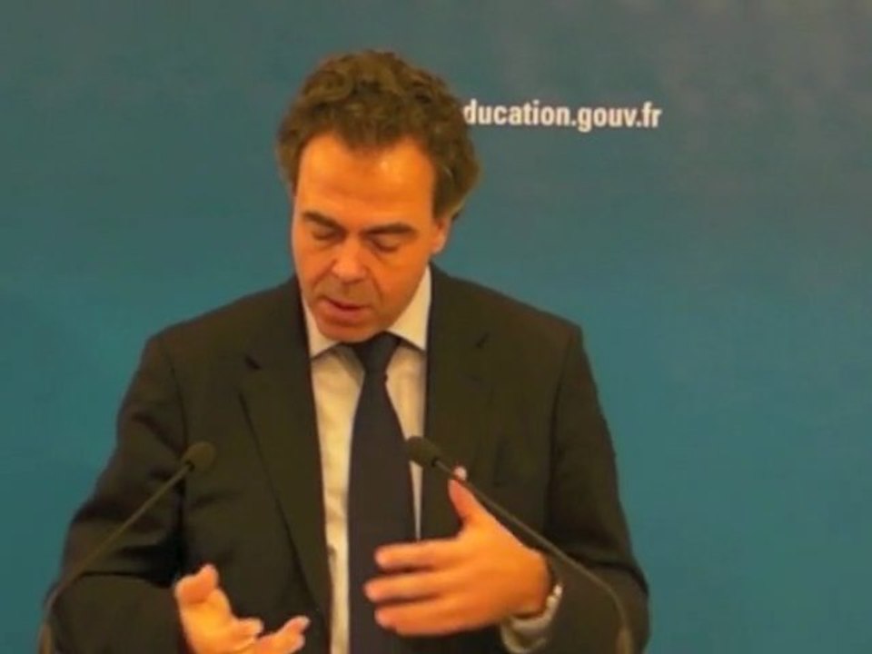 Luc Chatel - Présentation du rapport sur l'apprentissage des langues vivantes