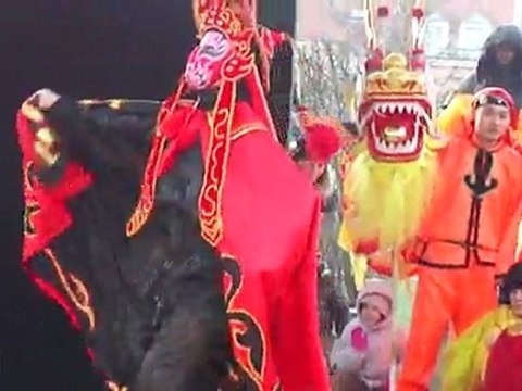 spéctacle nouvel an chinois 2012 à Noisy Le Grand . 變臉表演