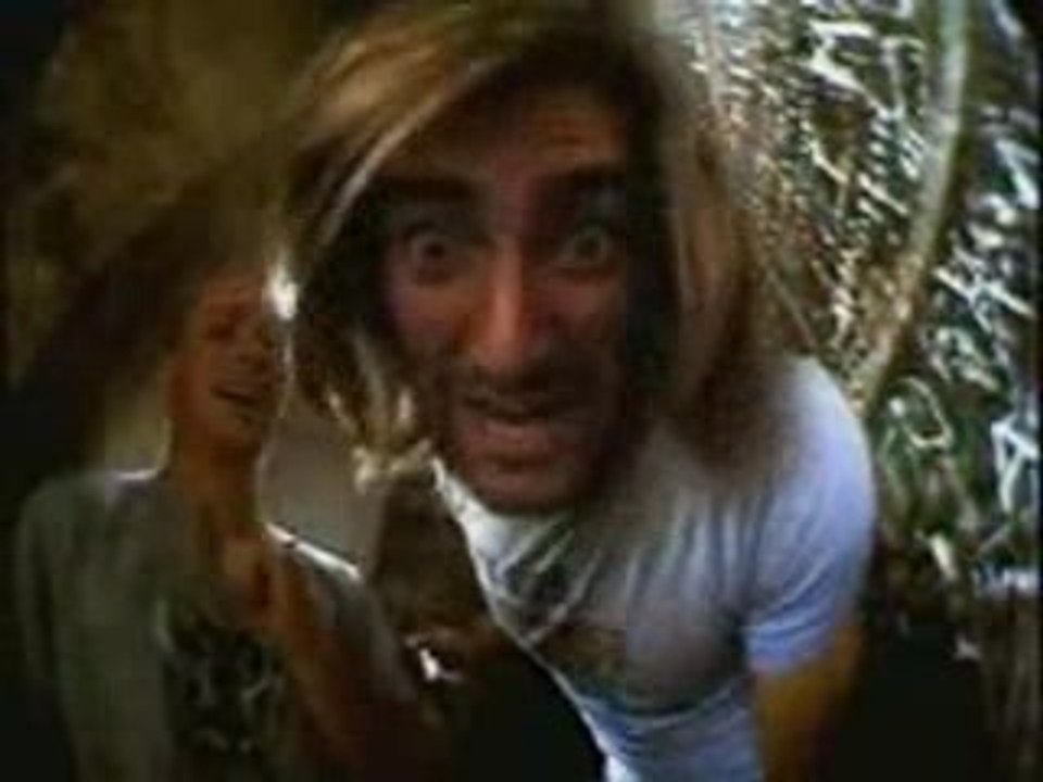 Chris haslam fait du skate