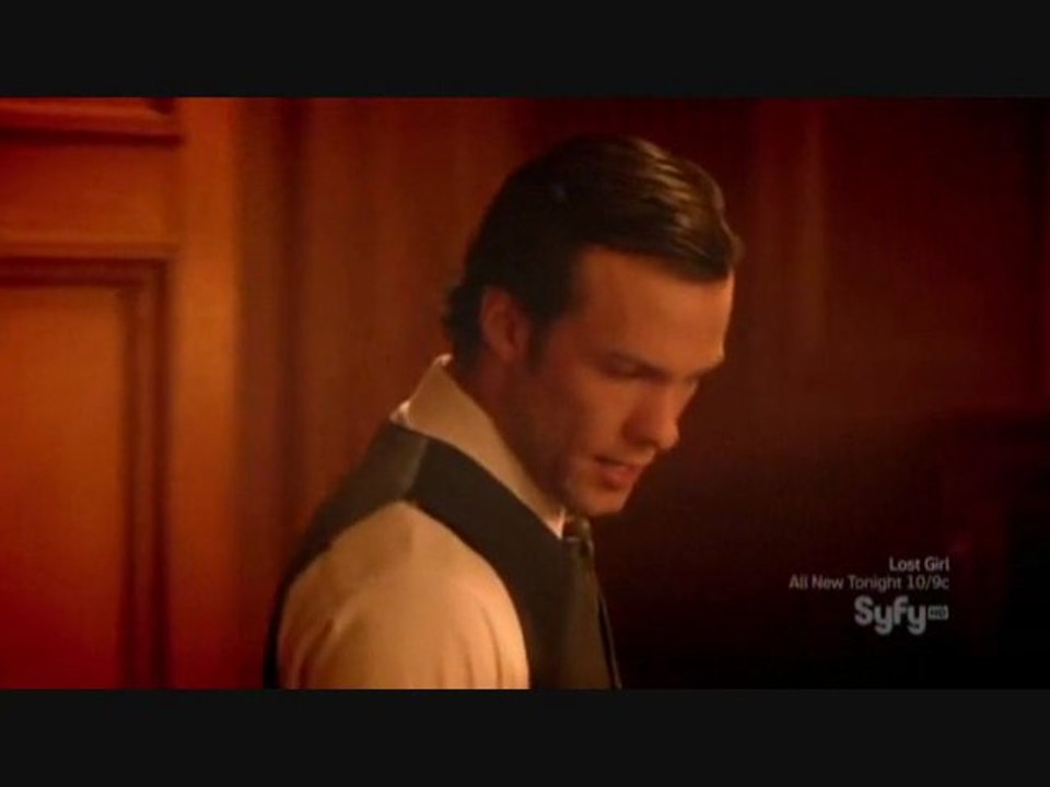2012  Kyle Schmid @ Being Human US (02x04)