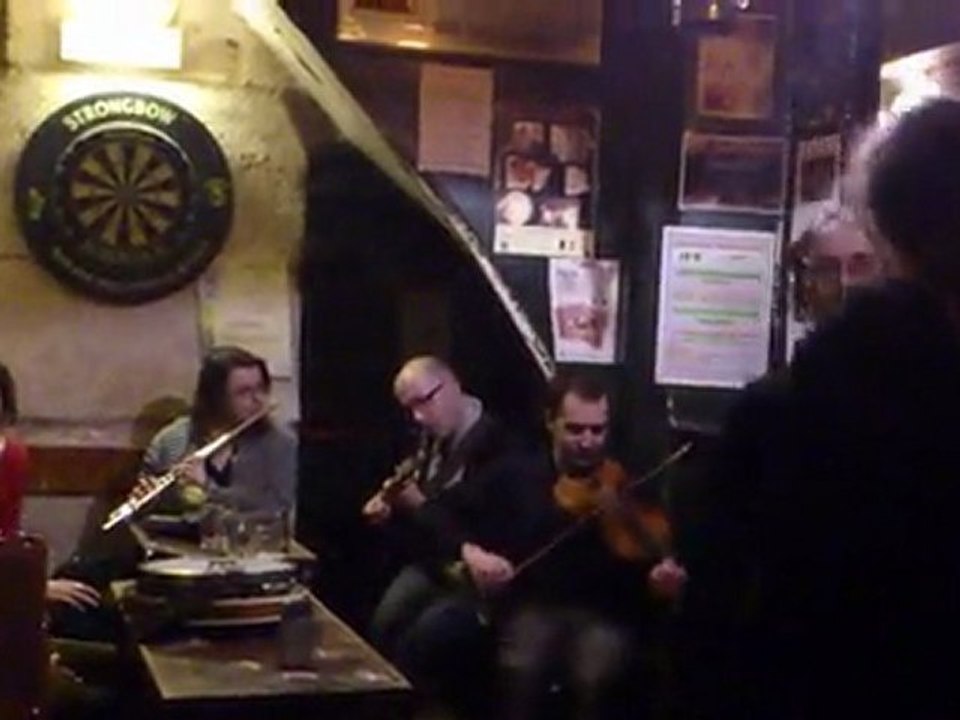 Bourrée du Berry - session musique d'Auvergne au Quiet Man