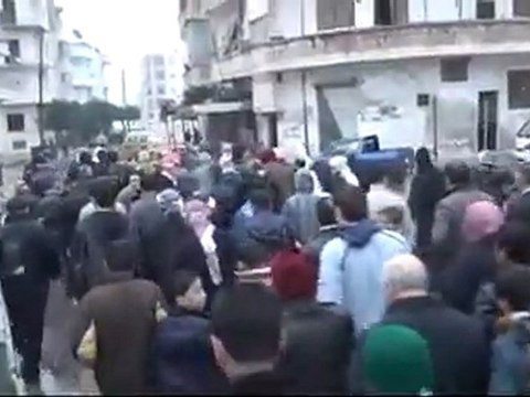 فري برس تشييع الصيدلاني عبد الرؤوف ميلاتو مدينة ادلب 7 2 2012