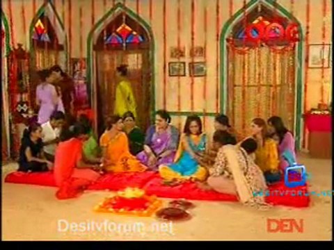 Woh Rehne Wali Mehlon Ki - 10th February 2012 P2