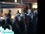 [JPN13 SUB] Music Bank in Paris: T-ara, U-kiss, Beast, 2pm, Sistar, Snsd, Shinee, 4minute à l'aéroport de Roissy