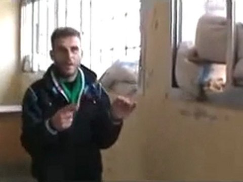 فري برس مدرسة محمد حوا مع الناشط ابو الزين 7 2 2012