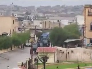 فري برس   حماة كفرزيتا تعزيزات العصابات الاسدية في المدينة 7 2 2012