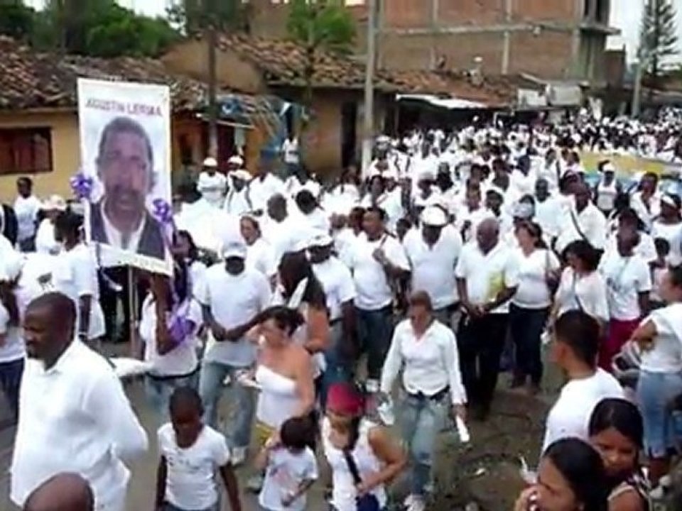 Marcha contra violencia de las FARC