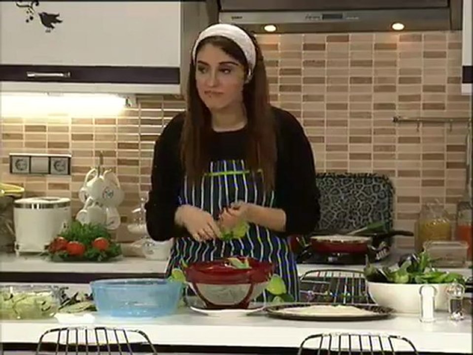 Avrupa Avrupa 19. Bölüm Fragmanı