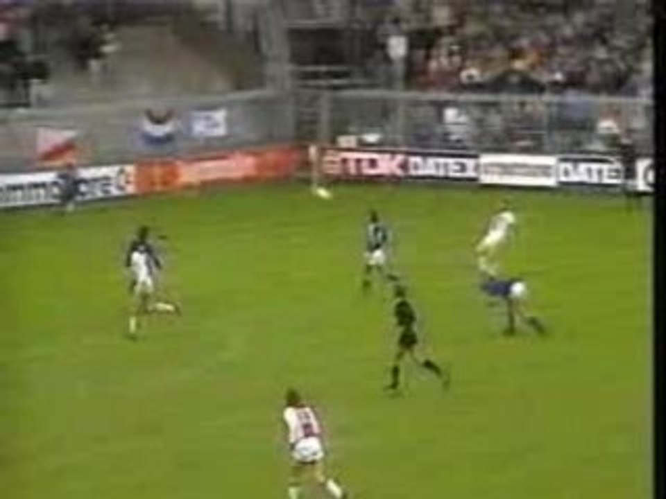 Goal ,dribbing,action,Okocha ,Zidane...