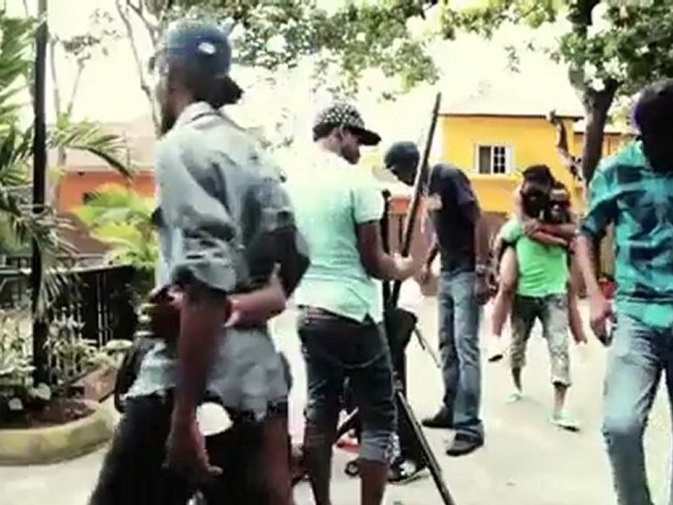 Konshens - Gal A Bubble [Official HD Video]