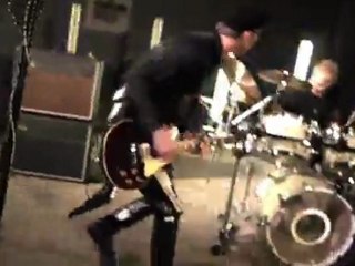 MENEW - Wide Awake [Official Music Video]