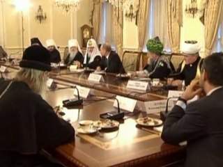 Putin warns against interference in Russia