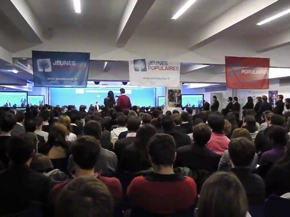 UMP Jeunes Populaire - Réunion autour d'Alain Juppé (extrait)