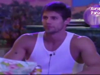 Jonas sabe sobre o vídeo do Yuri