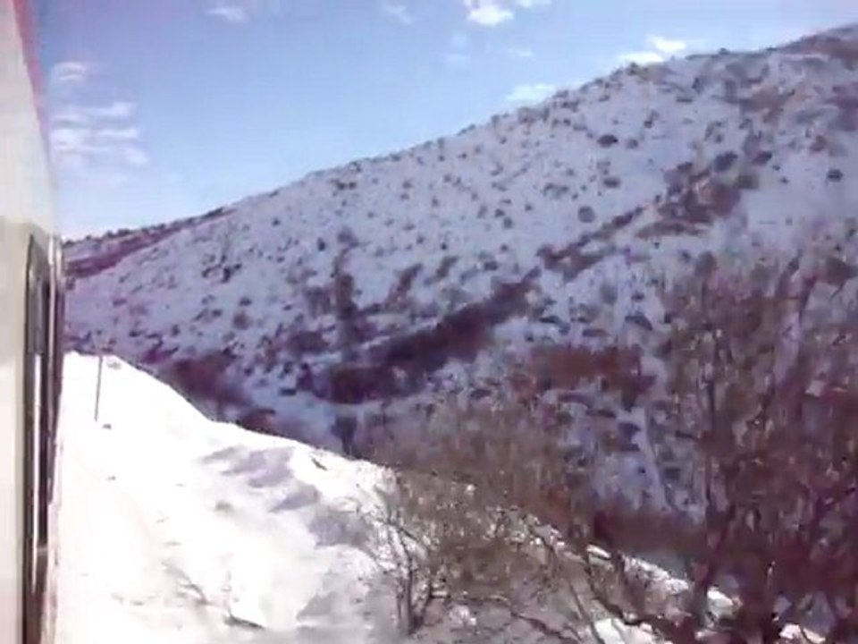"Serhan ALTINOK " Kars iline doğru kışın tren yolculuğu.
