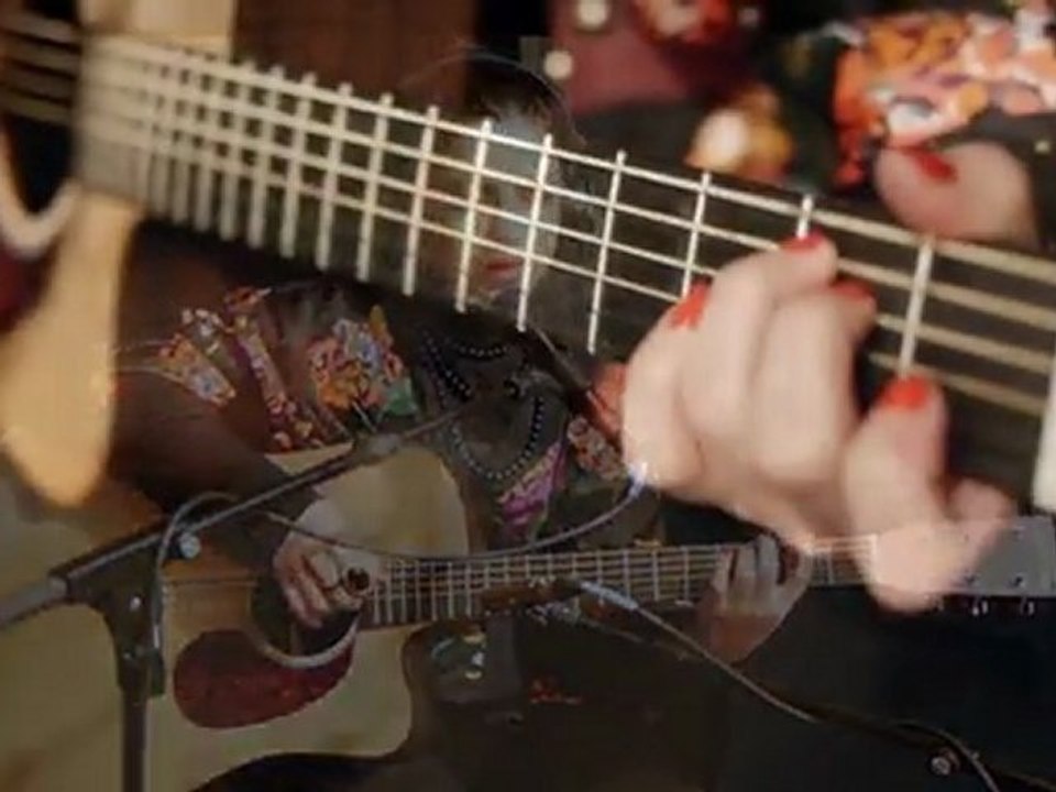 Live Emel Mathlouthi En Sol Majeur Rfi