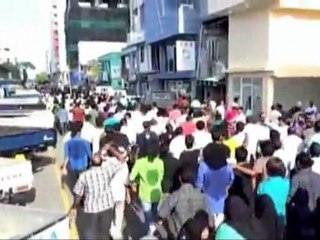 Maldives : un mandat d'arrêt contre l'ex-président Nasheed