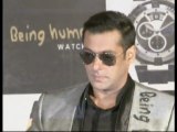 Salman Khan's Gift to Riteish And Genelia Deshmukh - Bollywood News