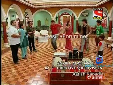 Chintu Chinky Aur Ek Badi Si Love Story - 9th February 2012 P2
