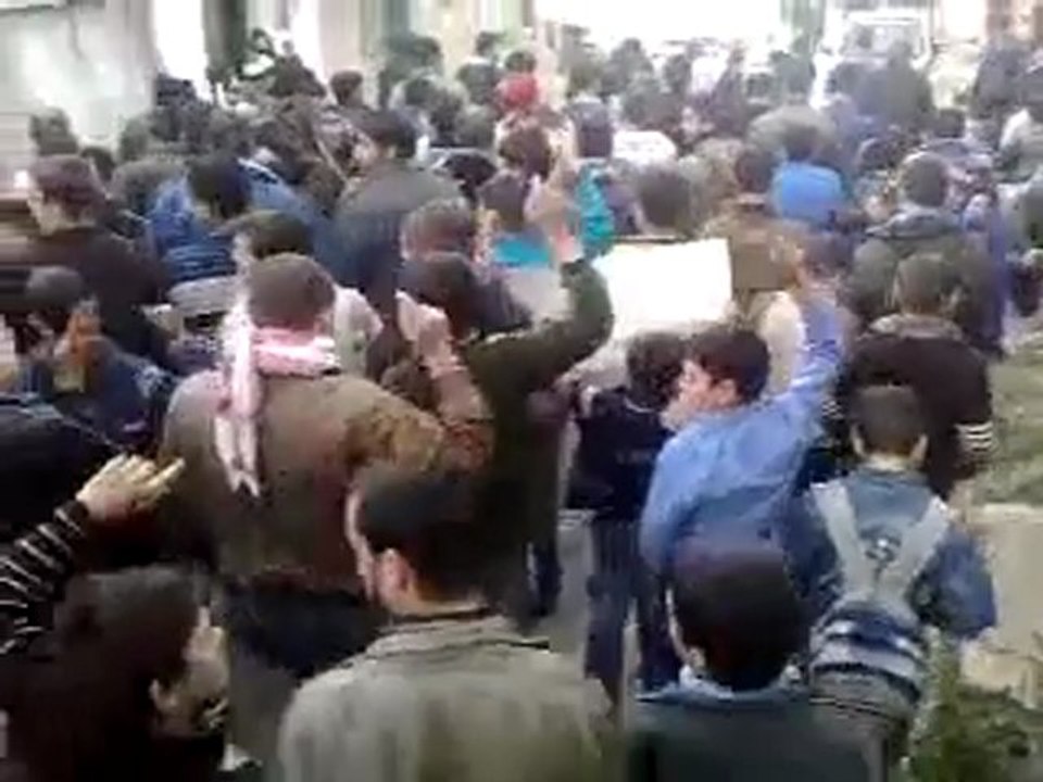 فري برس   الاتارب نصرة لحمص الجريحة 8 2 2012 ج1