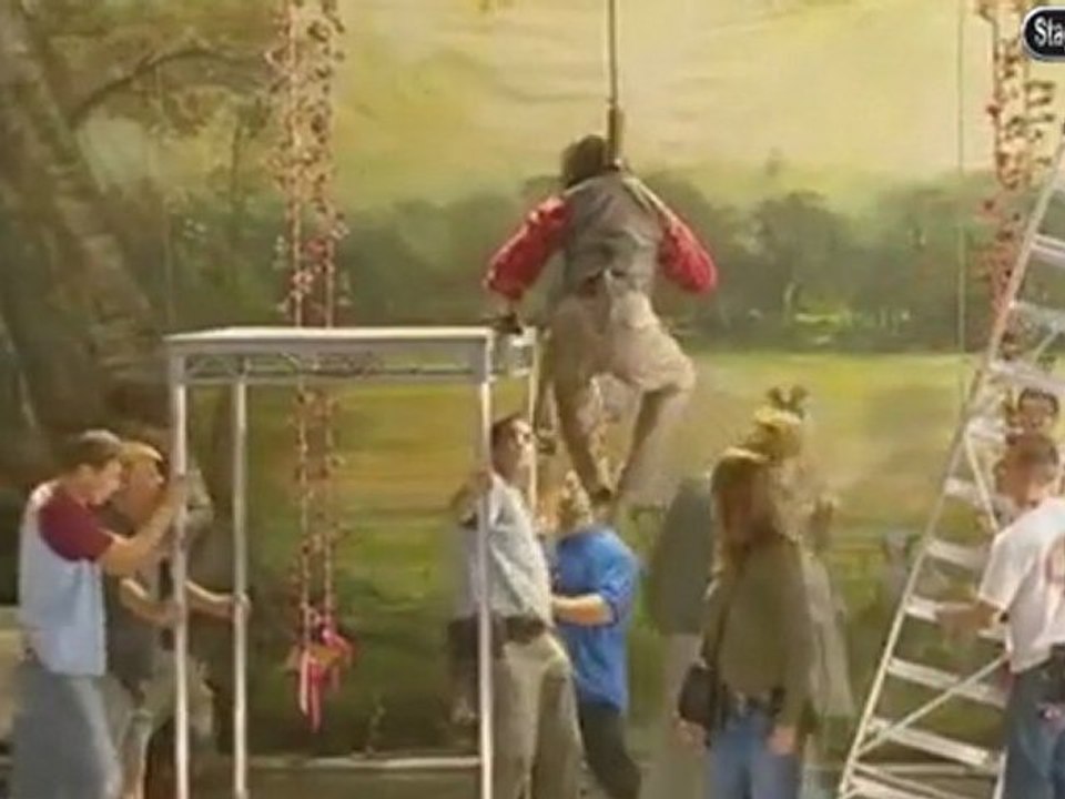 Stagehand TV-The Making of 'The Phantom of the Opera'-2