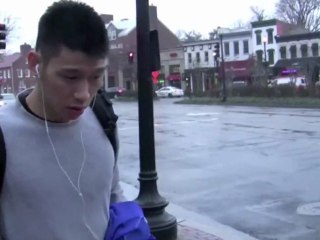 NBA Sensation Jeremy Lin Moving Off His Brother's Couch