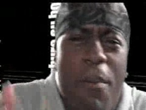 Ulteam Atom ft. Sinik & les zakariens