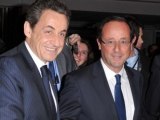 Sarkozy et Hollande : une poignée de main et des arrière-pensées